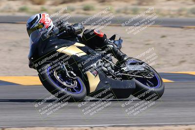 media/Oct-01-2023-SoCal Trackdays (Sun) [[4c570cc352]]/Turn 16 (120pm)/